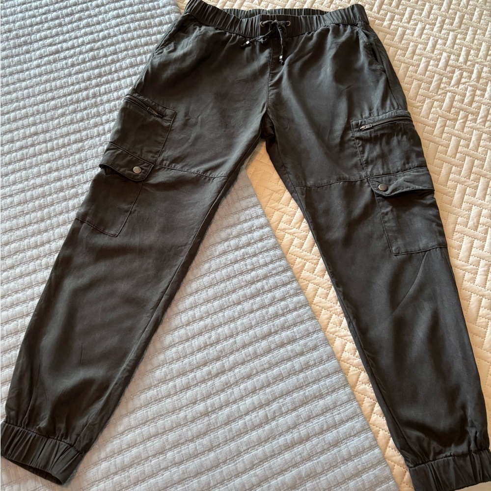Banana Republic Black/grey joggers